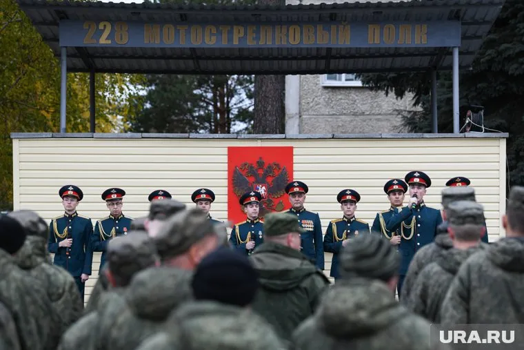 Артиллерийскому Трансильванскому Краснознаменному, ордена Богдана Хмельницкого полку присвоено почетное наименование гвардейский