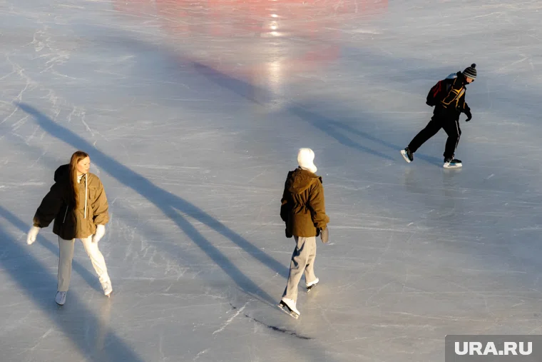 Открытие перенесли из-за теплой погоды