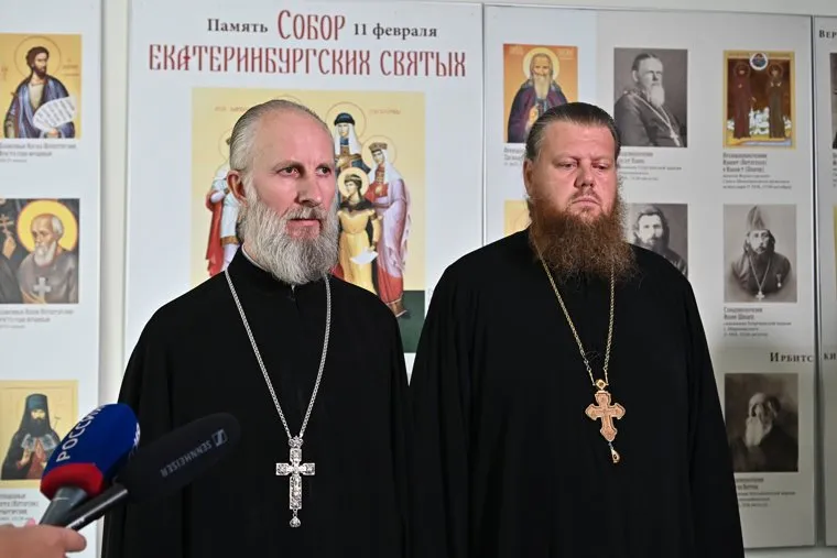 Пресс-подход по итогам третьего заседания Епархиального суда по отлучению Николая Романова от церкви. Екатеринбург