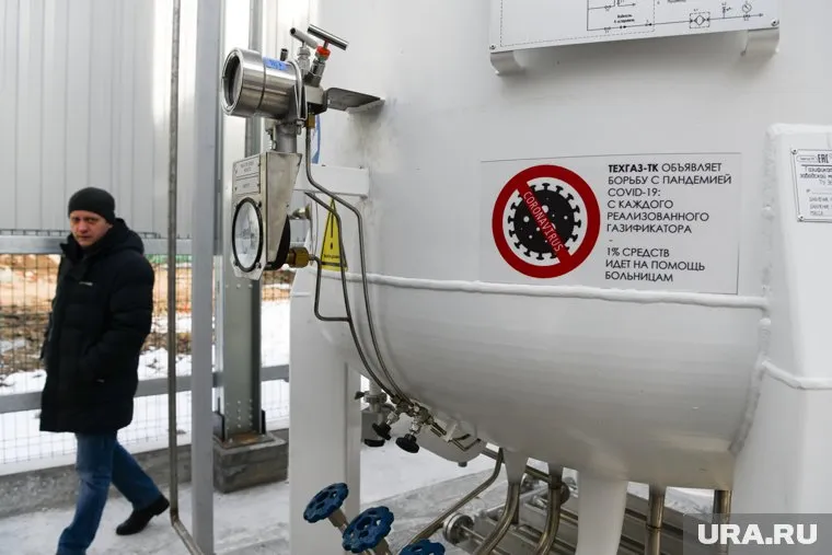 Очевидца напугало наличие цистерны радом с пожаром (архивное фото)