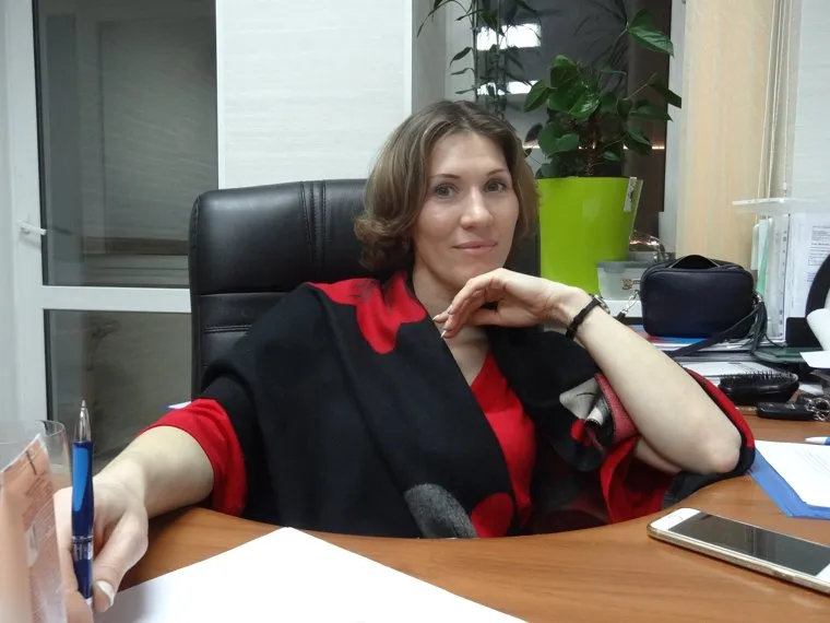 Адвокат Полина Тамакулова и депутат Александр Кочмарев Сысертская городская дума, тамакулова полина
