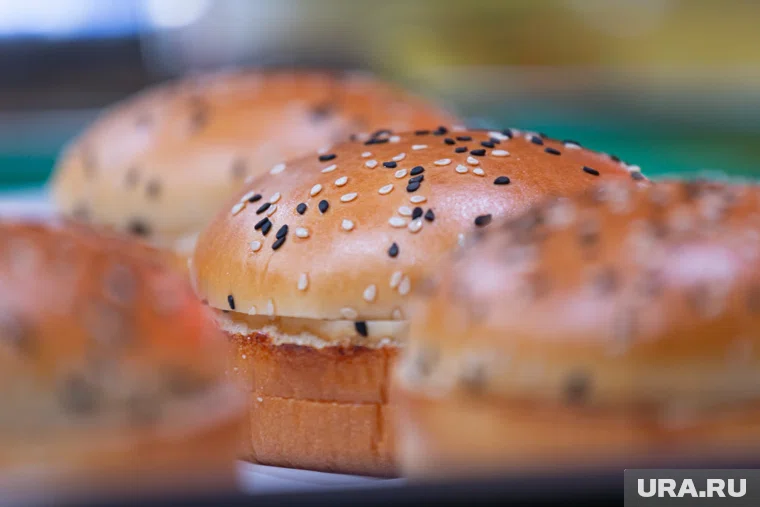 В меню нового заведения будут не только бургеры, но и другие блюда фаст-фуда