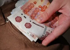 В Салехарде за получение взяток будут судить школьного завхоза