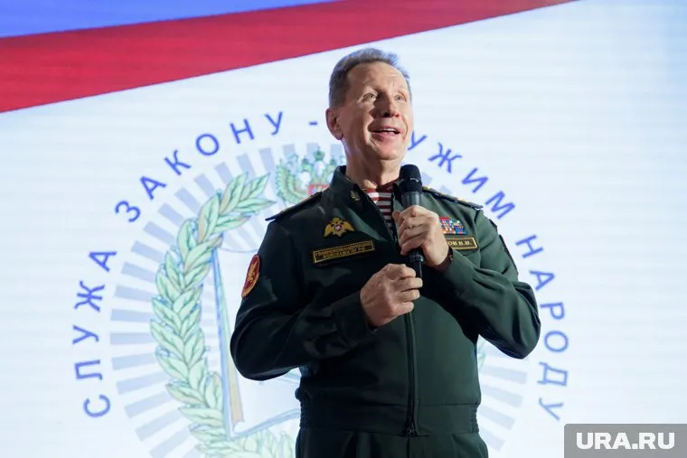 Виктор Золотов остался без двух заместителей