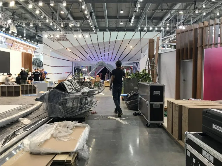 Подготовка стендов к международной промышленной выставке Иннопром-2019. Екатеринбург