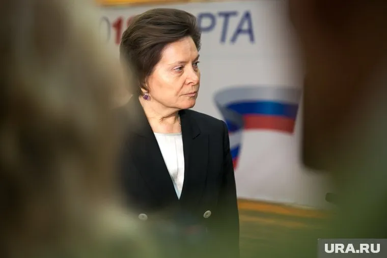 Ставки на выборах были так высоки, что Наталья Комарова за день лично посетила три крупнейших города округа: Ханты-Мансийск, Нижневартовск и Сургут. А ведь между ними сотни километров