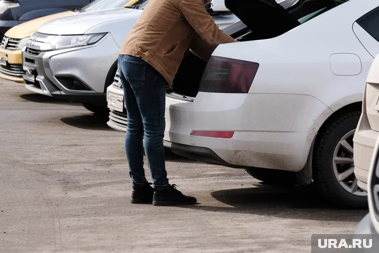 Сейчас соседи ищут очевидцев и пострадавших