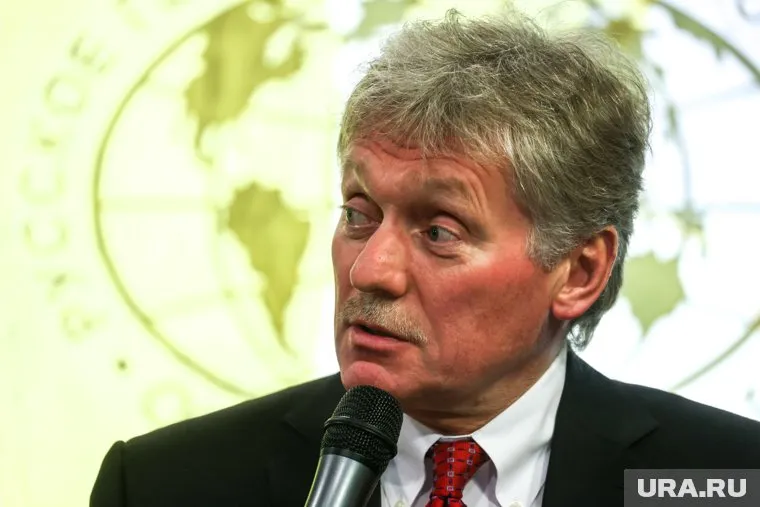 Дмитрий Песков (на фото) заявил, что Михаил Фридман имеет право находиться в РФ