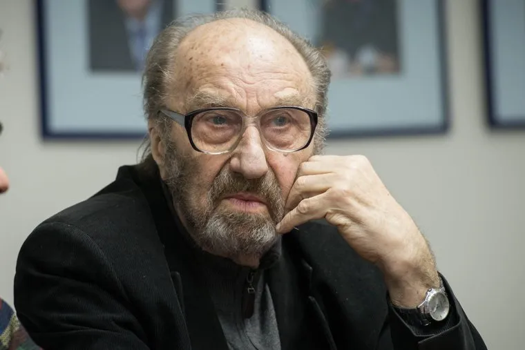 Пресс-конференция с художниками в ИНТЕРФАКСе. Екатеринбург, волович виталий