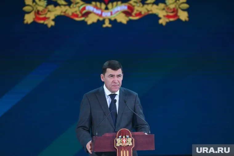 Евгений Куйвашев установил ограничения до 2 мая