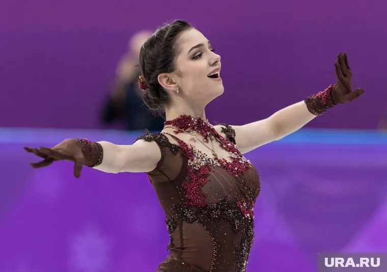 В законодательницы новой спортивной «моды» прочат фигуристку Евгению Медведеву
