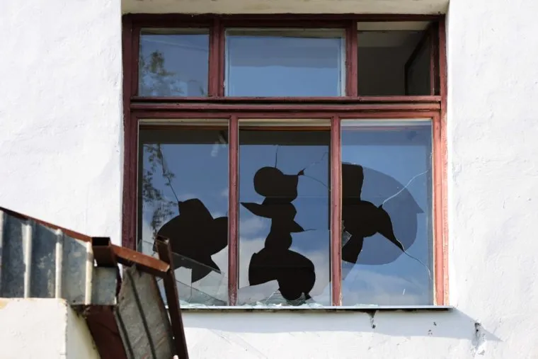 Заброшенная школа-интернат по улице Карбышева 52. Курган