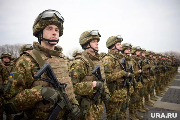 Военное положение на Украине продлено на 90 дней