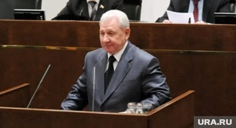 Первому губернатору Югры Александру Филипенко исполнилось 75 лет