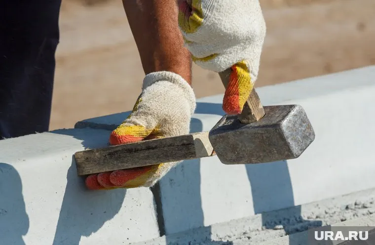 В Ясиноватой считают, что из-за инцидента с повреждением плитки доверие граждан к усилиям по улучшению города подрывается