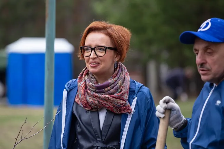 Субботник на территории Свердловского областного клинического психоневрологического госпиталя для ветеранов войн. Екатеринбург