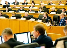 Тюменские единороссы переходят на формирование «правильной» информповестки