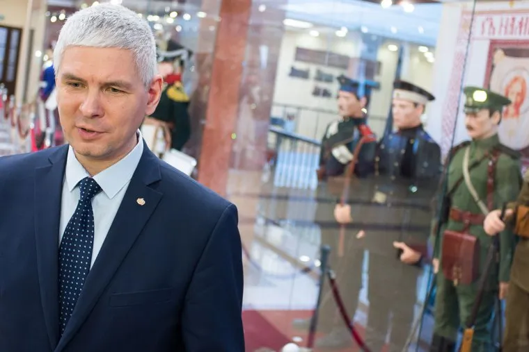 Визит французского археолога Пьера Малиновского в Музей военной техники УГМК. Свердловская область, Верхняя Пышма 