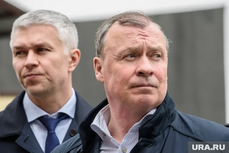 У Алексея Орлова приятельские отношения с гендиректором завода