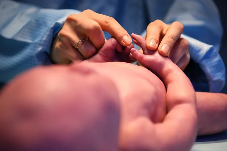 Оборудование для выхаживания новорожденных от УОМЗ. Екатеринбург