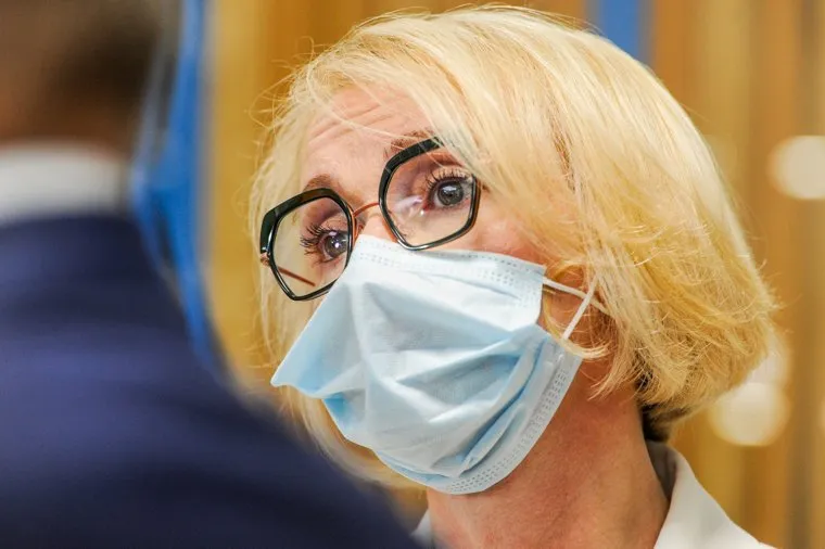 Николай Цуканов в Перинатальном центре и в лицее №11. Челябинск