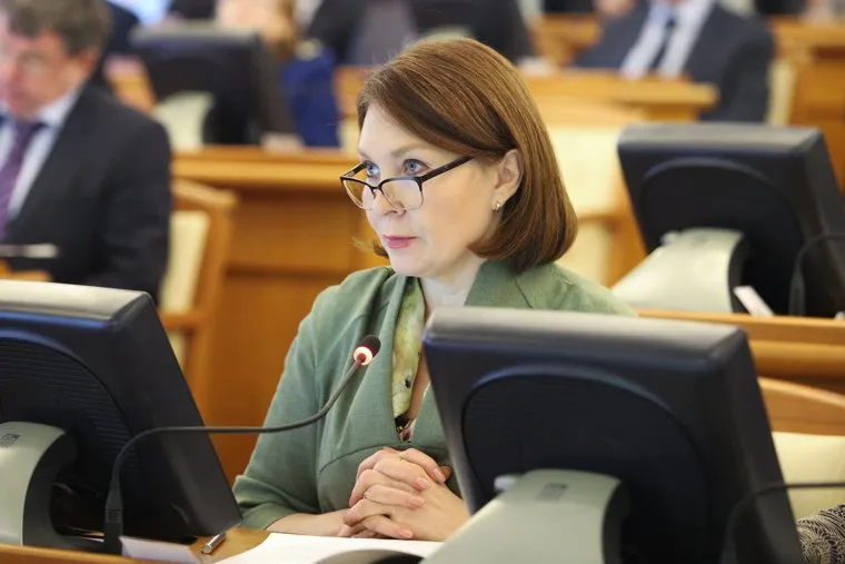 Заседание правительства Курганской области, кокорина лариса