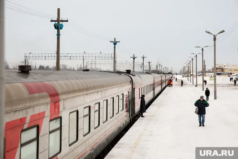 Поезд из Адлера в Нижневартовск будет следовать с сокращенными остановками