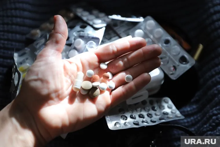 Тысячи нелегальных лекарств изъяла полиция из аптек, магазинов и салонов красоты в ХМАО