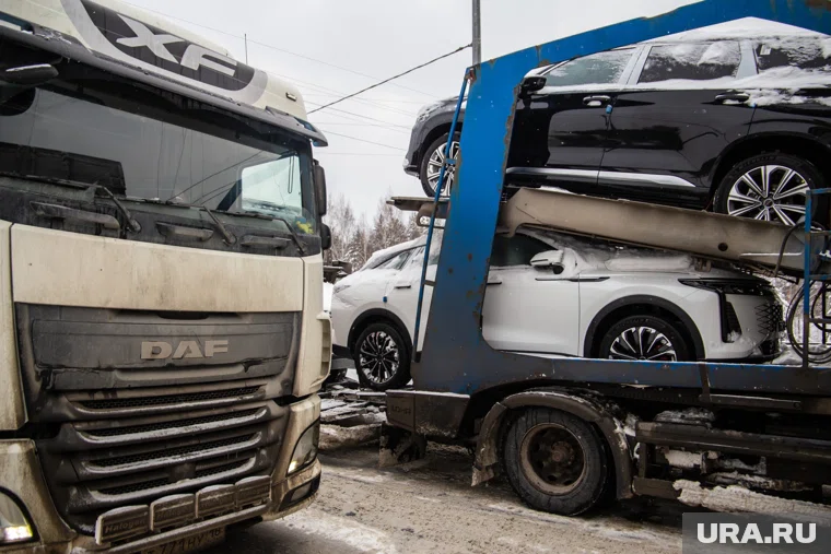 Повышенный спрос на ввоз автомобилей в Россию из-за границы может сохраниться до начала зимы