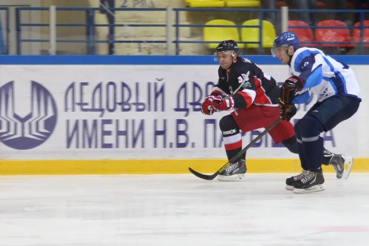 Хоккей кубок ПарышеваКурган
