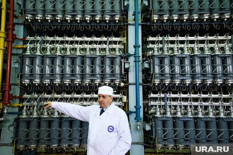 Гендиректор комбината Александр Белоусов рассказал о более 100 работников больных коронавирусом