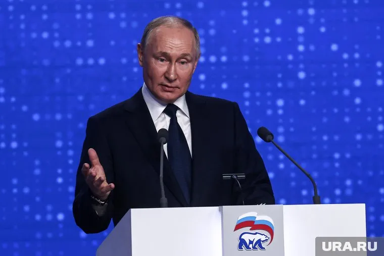 Владимир Путин (на фото) не намерен ждать, когда у Запада закончатся ресурсы для ВСУ, заявил Джо Буччино