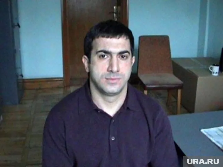 По странному совпадению в течение нескольких дней был убит Ровшан и ликвидирована его банда