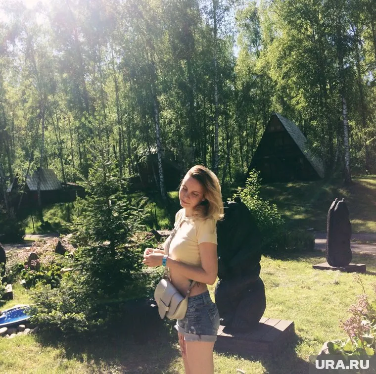 Поводом для возбуждения дела стали несколько демотиваторов, показавшихся следователям оскорбительными