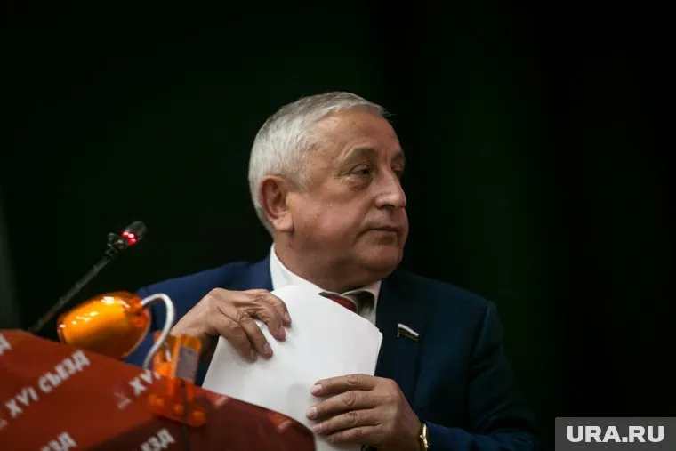 От КПРФ на выборы президента был предложен Николай Харитонов