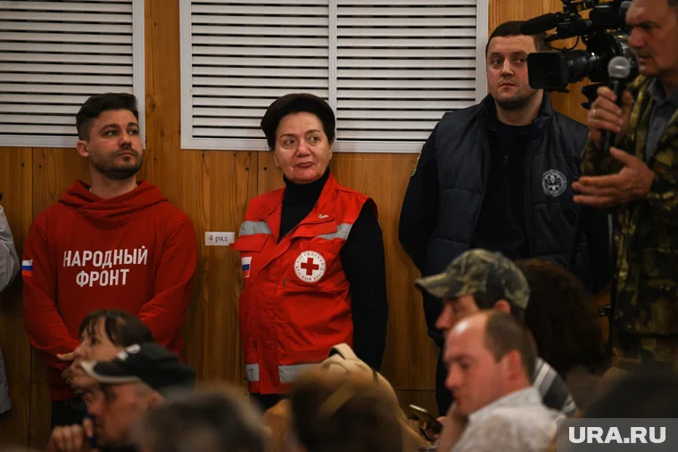 Ирина Левина (в центре) возглавляет медколледж с 1997 года