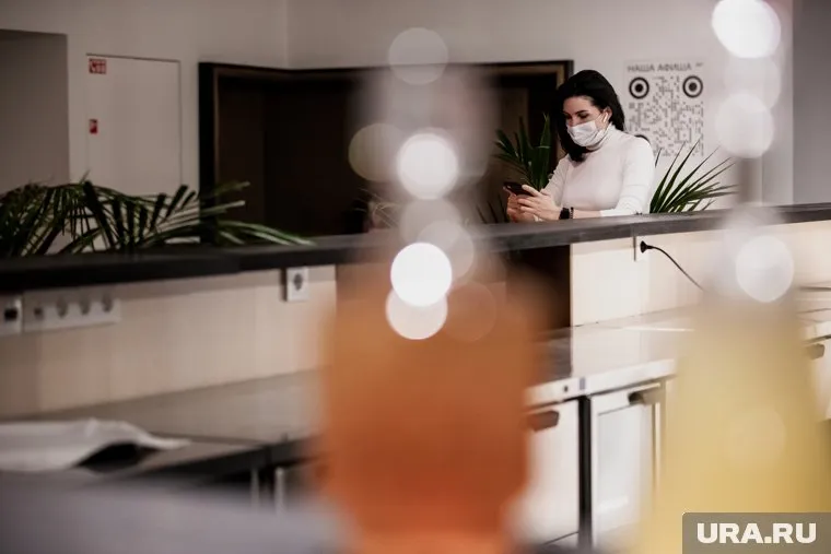 У режиссера и сценариста фильма «Феникс» болезнь Бехтерева с 2018 года