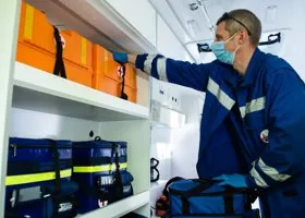 На фоне коронавируса в России рекордно сократится население