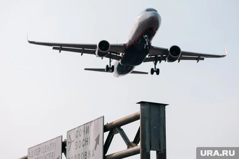 Множество авиарейсов задерживаются 18 ноября 2025