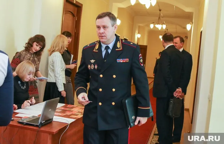 Олегу Ильиных не могут найти замену