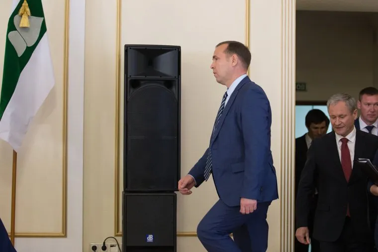 Полпред президента в УФО представил врио губернатора Курганской области Шумкова Вадима региону. г. Курган , шумков вадим
