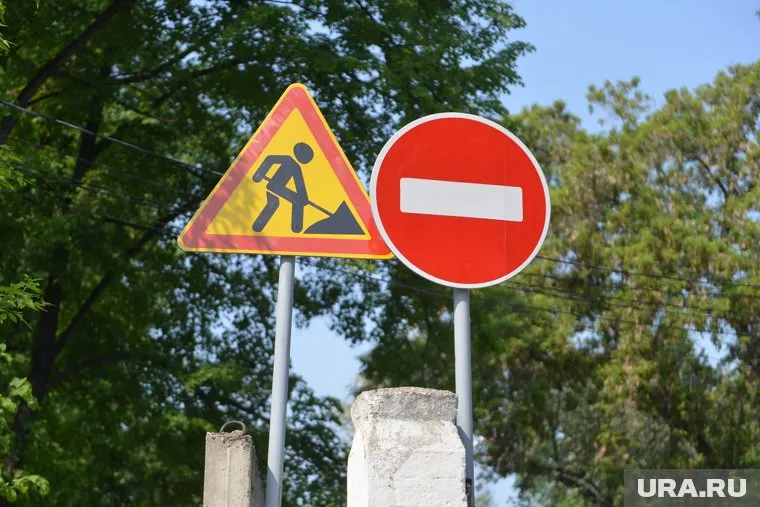 Движение автотранспорта ограничили на десять дней на улице Комунны