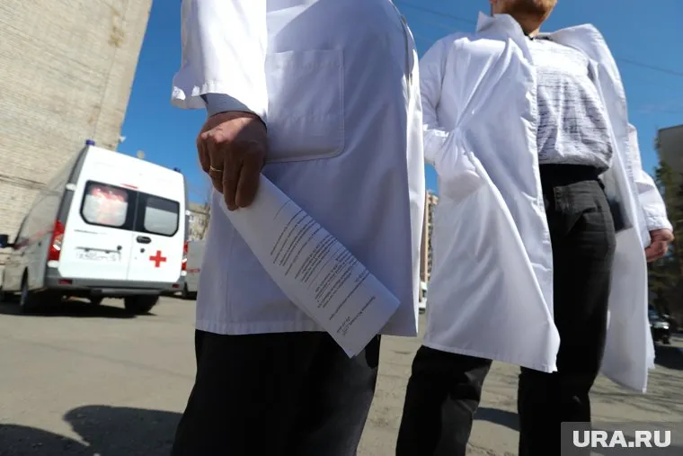 В Шадринской городской больнице уволились два врача