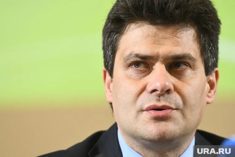 Встреча с Александром Высокинским должна была начаться еще в 11 часов