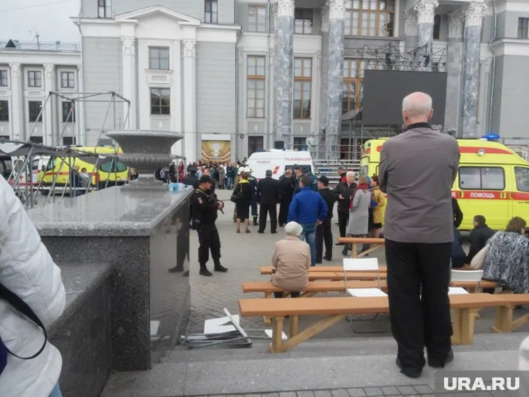 Состояние детей, на которых упала металлоконструкция на репетиции фестиваля хоров, улучшается