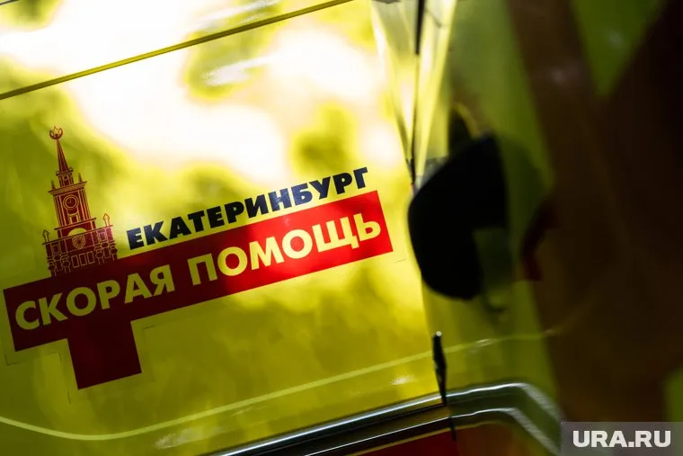 Медики не стали выходить из машины к умирающему