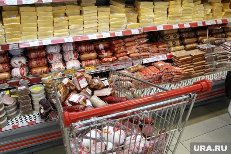 Колбаса с сыром подешевели на 8,5% и 4,5%