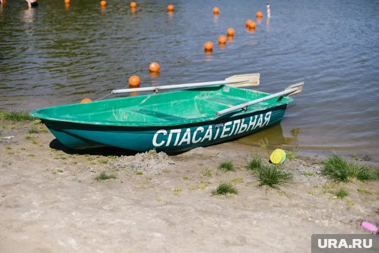 Инцидент произошел на реке Исеть в Далматово
