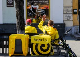 В Челябинской области ищут курьеров на зарплату в 120 тысяч рублей