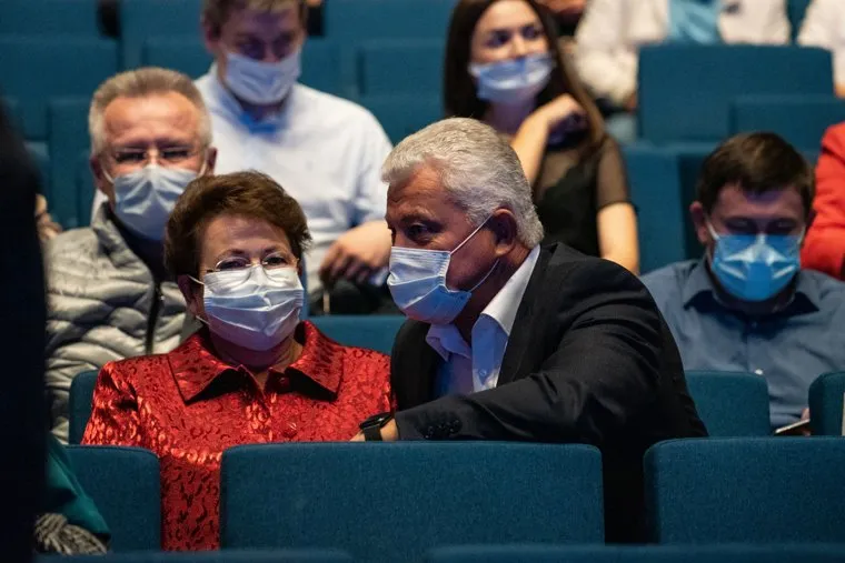 Встреча выпускников КВН (Клуб Веселых и Находчивых) в Екатеринбург-ЭКСПО. Екатеринбург